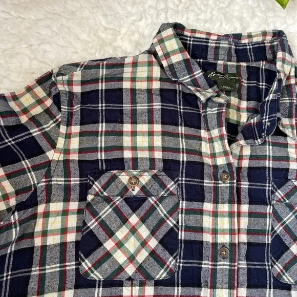 Eddie Bauer Plaid Flannel button down - size XXL - Picture 6 of 16